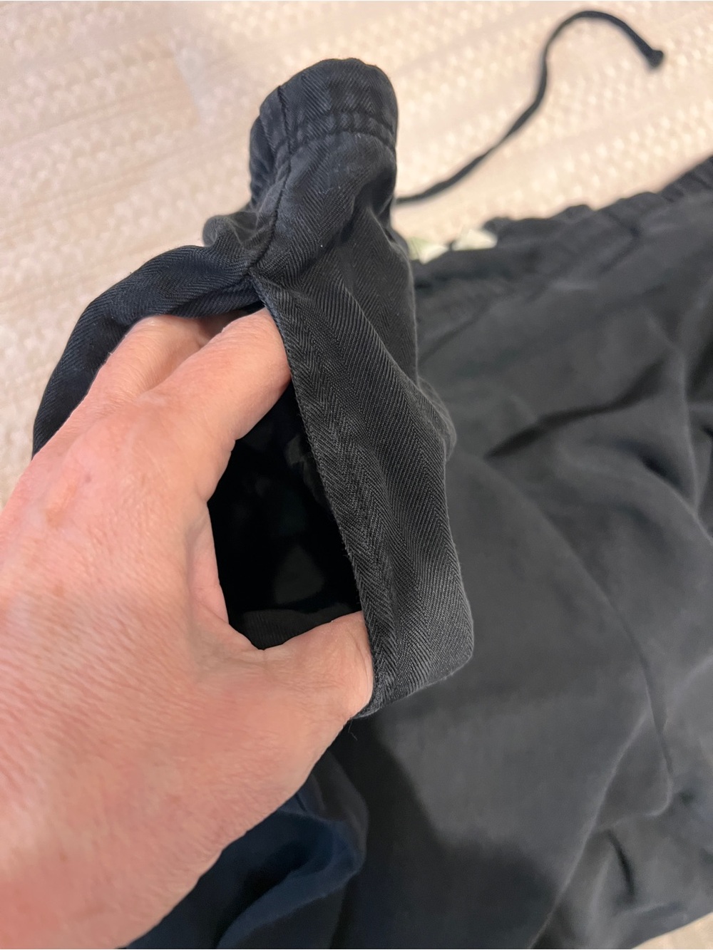 Tommy Bahama Black 100% Silk Relaxed Pants - Picture 3 of 9